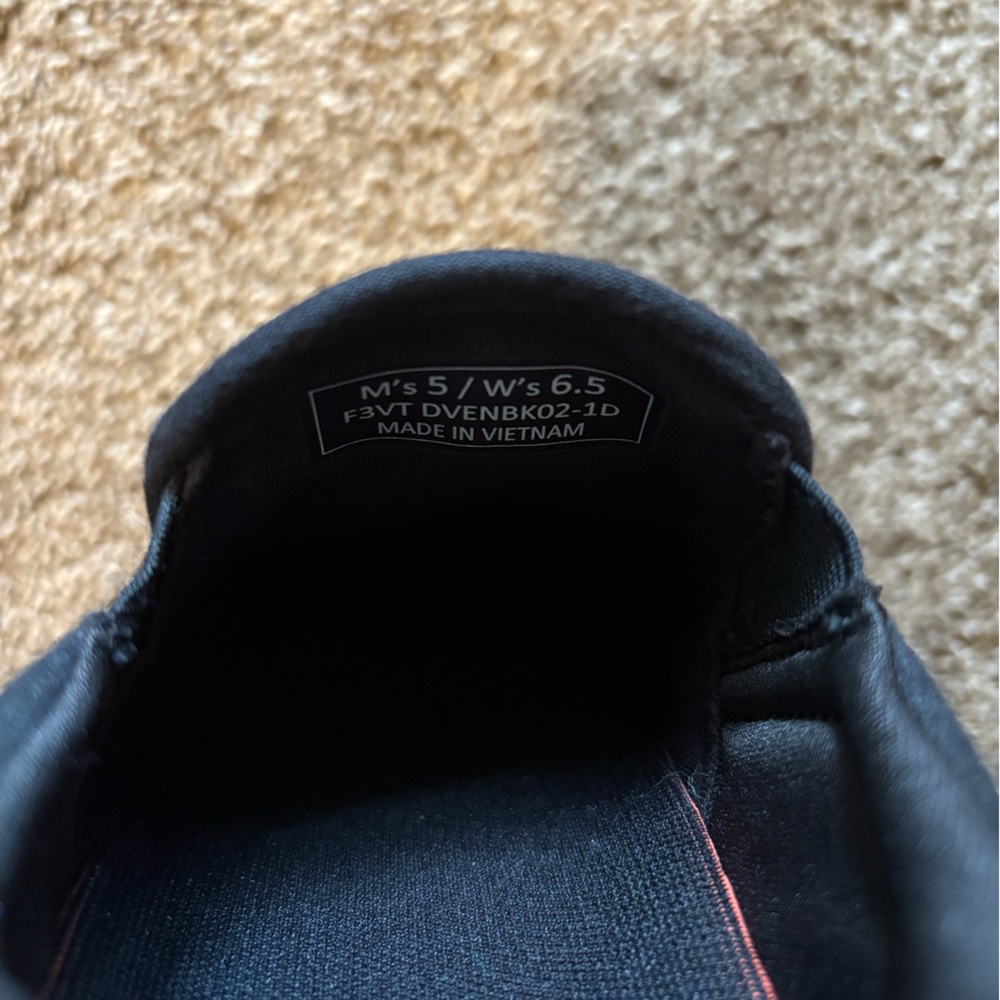 Kizik Venice Slip-on Sneaker Shoes - Picture 7 of 7